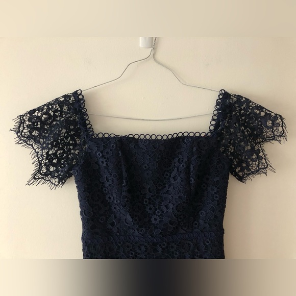 Monique Lhuillier Off The Shoulder Lace Midi Dress in Navy Blue Size 4 Lined - Picture 3 of 16